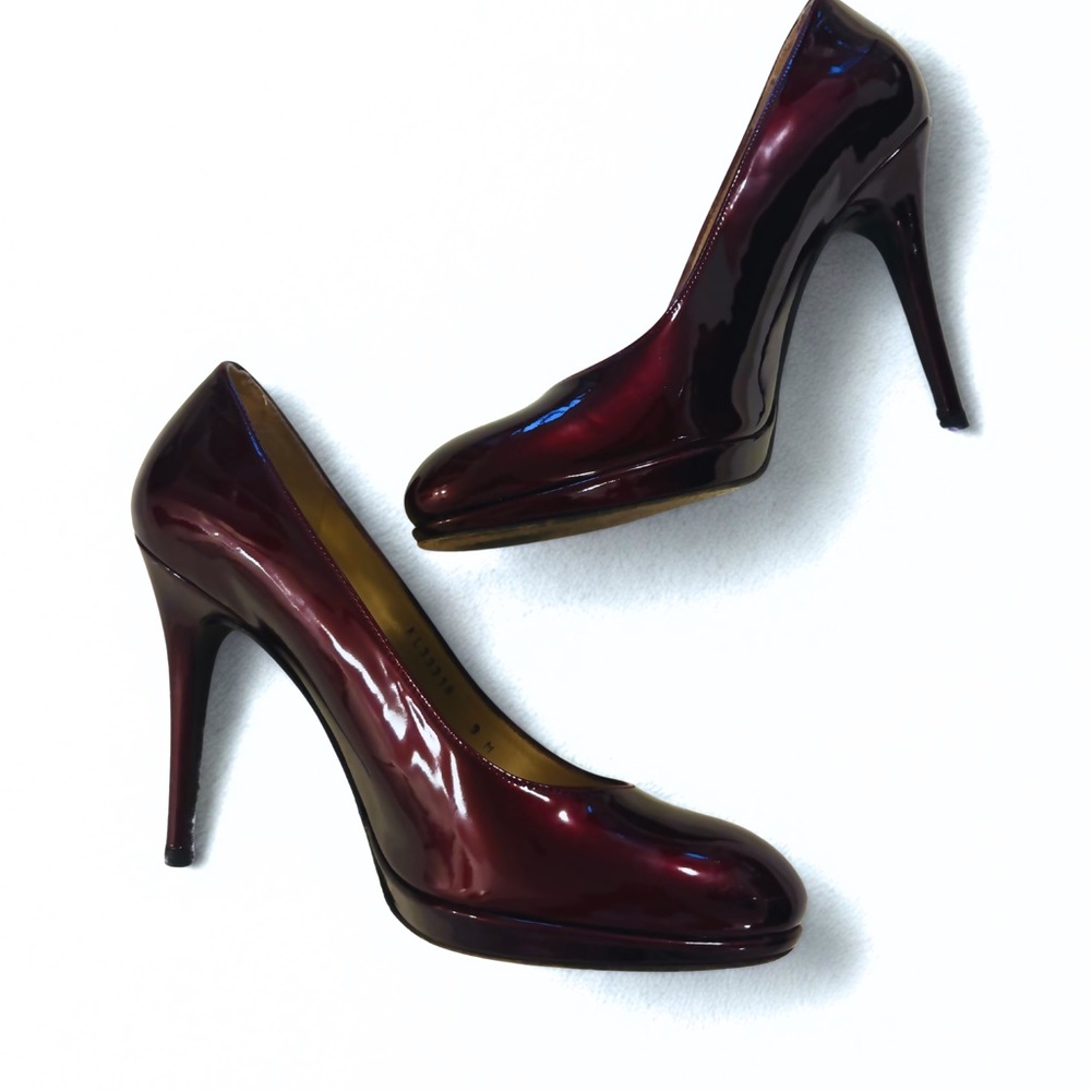Stuart Weitzman Pumps